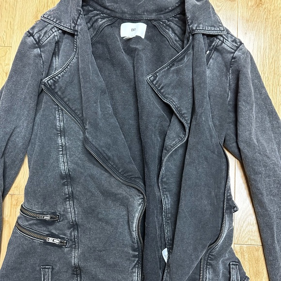 Light jacket - Picture 2 of 3